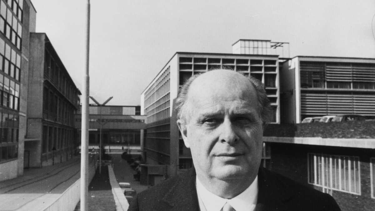 Immagine di Dopo Olivetti, il vuoto. Perché l’imprenditoria italiana non è stata capace fare cultura