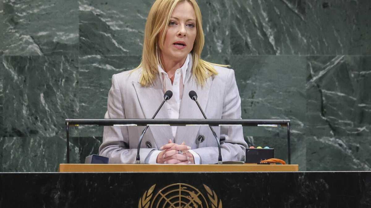 Immagine di Meloni: "La Flotilla si fermi. Il piano Trump è una speranza"