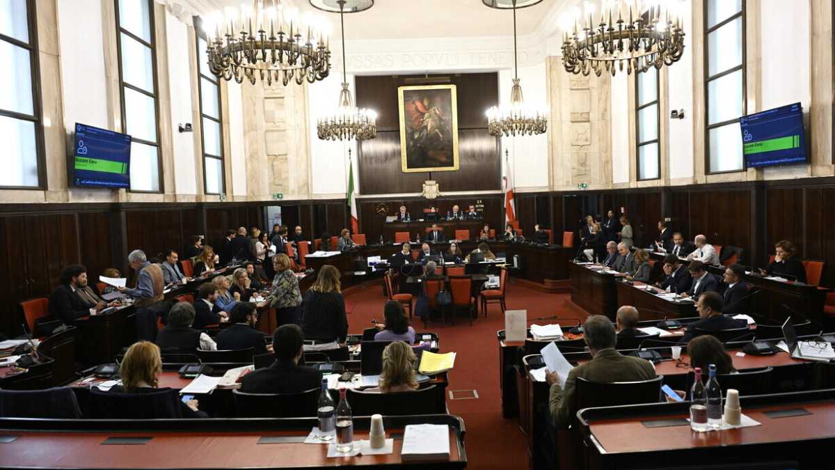 Immagine di Forza Milano. Il senso di responsabilità civica di FI sul nuovo stadio nel segno del Cav.