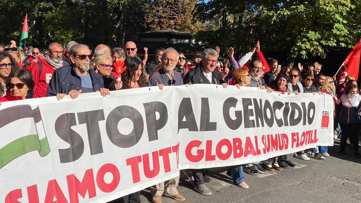 Immagine di Come sta andando lo sciopero generale di Cgil e Usb per Gaza