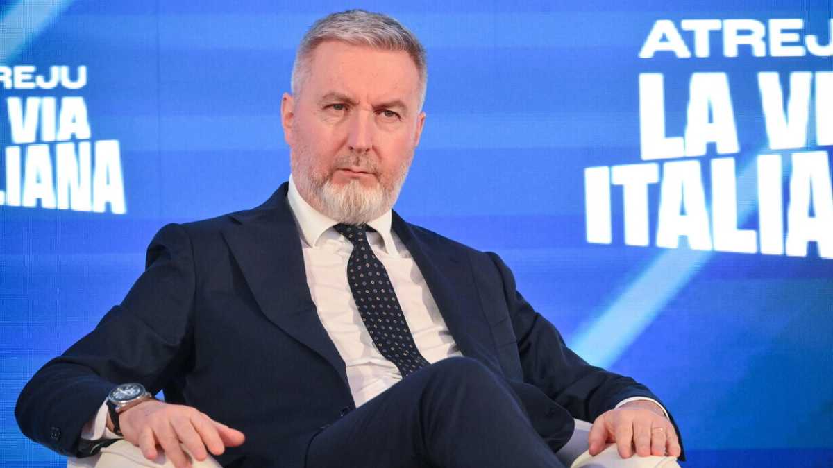 Immagine di Meloni “scala” il Pd e lo intrappola su Gaza. Guerini: “Non sottomettiamoci ad Albanese”
