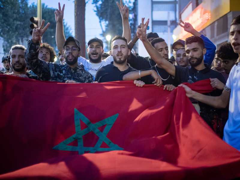La protesta dei giovani marocchini in questi giorni a Rabat (foto Getty)
