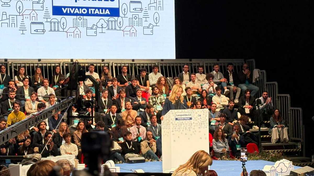 Immagine di Silvia Salis, la diva della Leopolda: "Serve un ministero del futuro. Incontrerò Schlein presto"