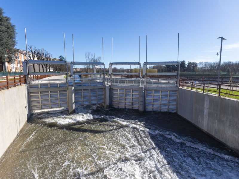 <font dir="auto" style="vertical-align: inherit;"><font dir="auto" style="vertical-align: inherit;">Milano, Fiume Seveso, foto di LaPresse</font></font><br />&nbsp;<br />