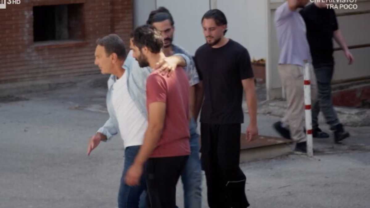 Immagine di Un posto al sole e le difficoltà di Roberto in carcere