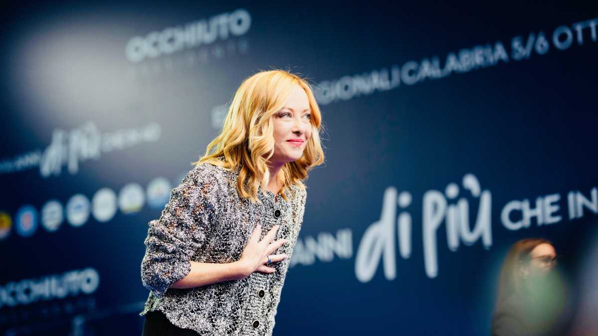 Immagine di Fratelli d'Italia cresce ancora: è oltre il 30 per cento. Pd e M5S in calo. Il sondaggio