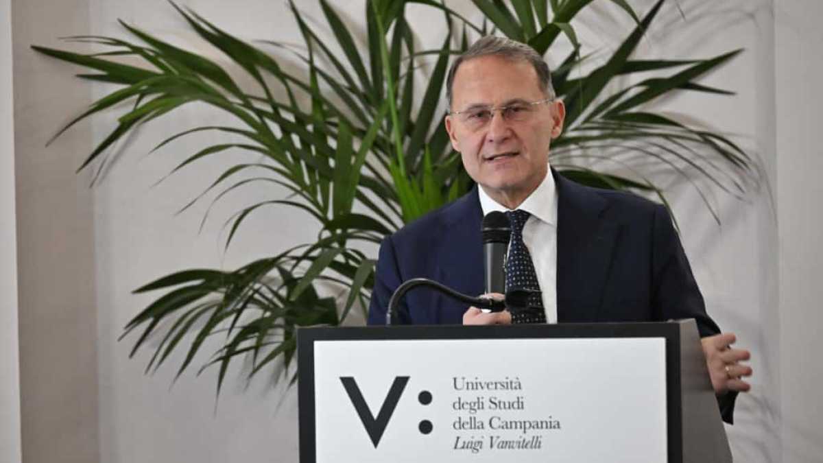 Immagine di Fratelli d'Italia annuncia: Cirielli sarà il candidato del centrodestra in Campania