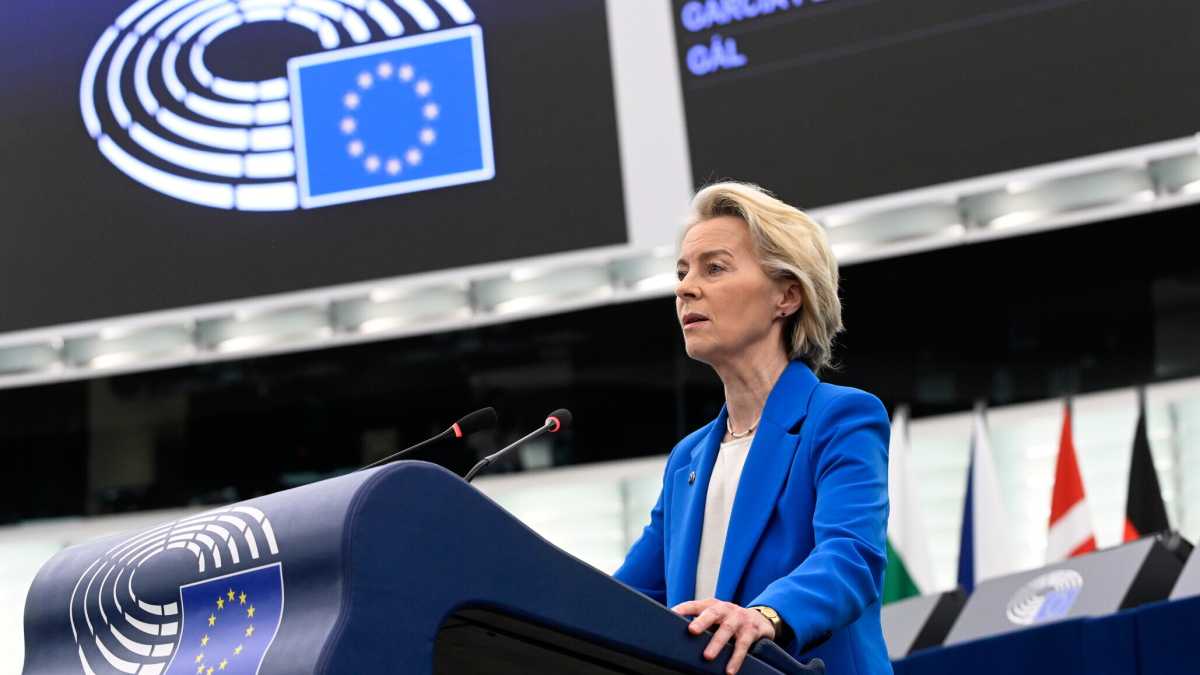Immagine di Mentre Putin si accanisce su Kyiv, gli europei corrono contro il tempo per trovare 140 miliardi di euro