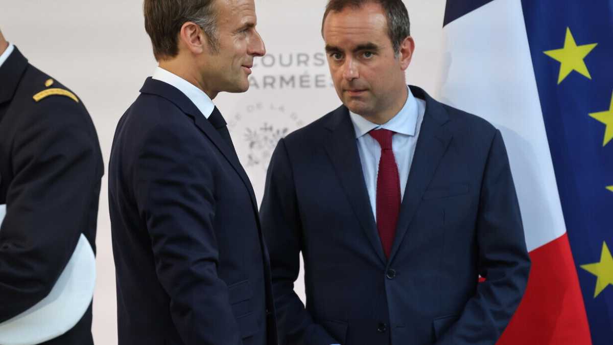 Immagine di Macron non vuole sciogliere le Camere. Uno spiraglio a sinistra