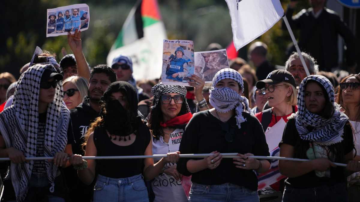 Immagine di Tutte le generazioni allineate su Gaza