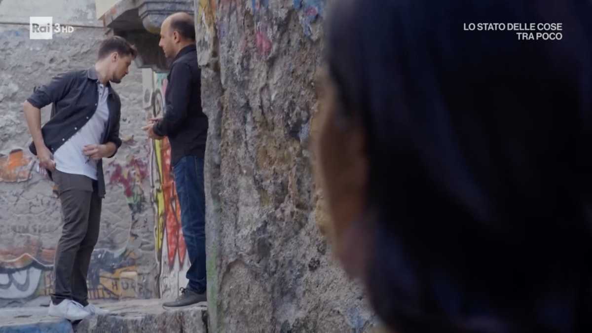 Immagine di Un posto al sole: Gianluca racconta troppe bugie