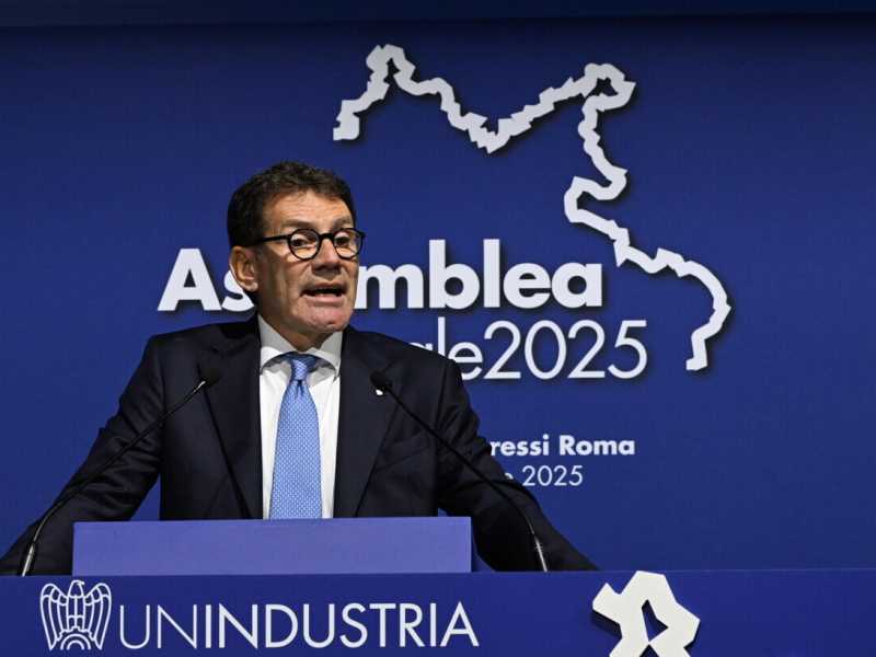 Semplificare, connettere, crescere: il futuro del Lazio. Ci scrive il presidente di Unindustria