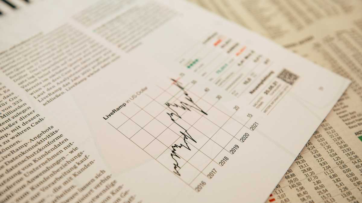 Immagine di I luoghi comuni sull'economia smontati dalla "Breve storia" di Arfaras