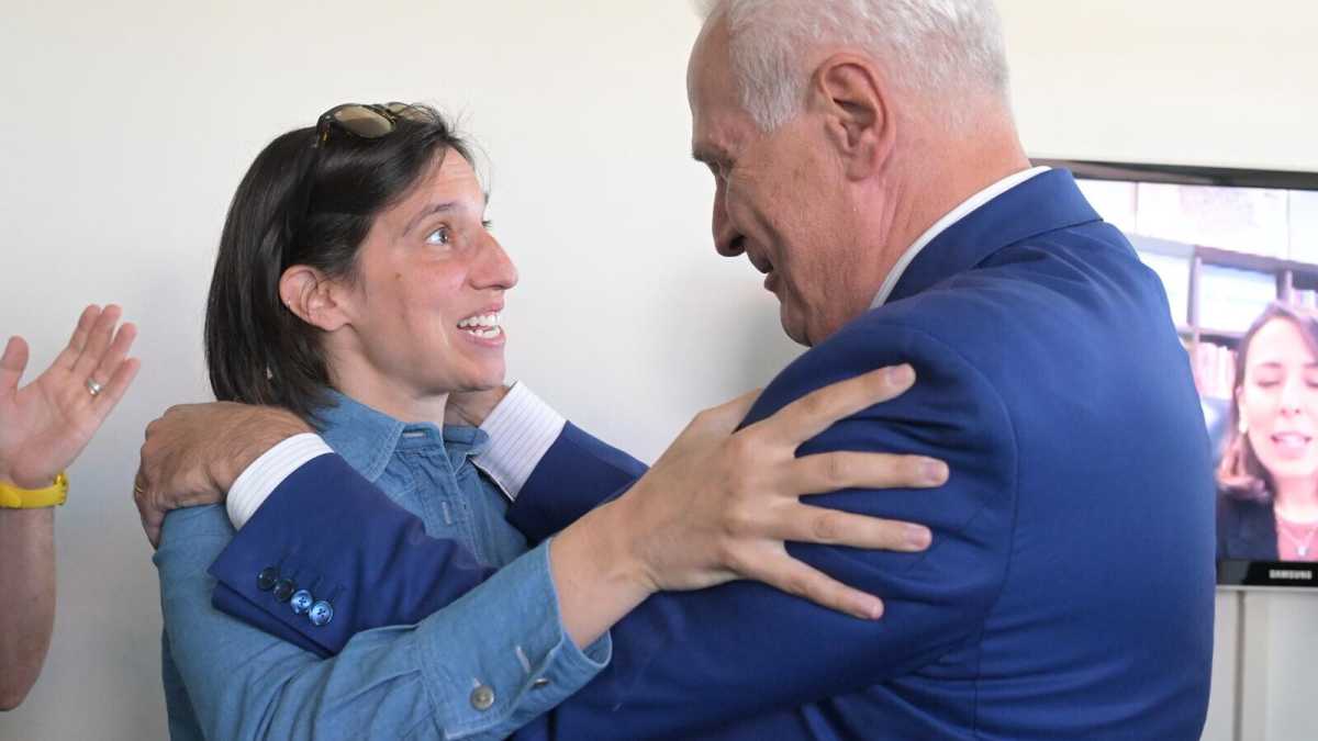 Immagine di Bis di Giani in Toscana. Meloni si congratula. Schlein: "Il campo largo è vincente"