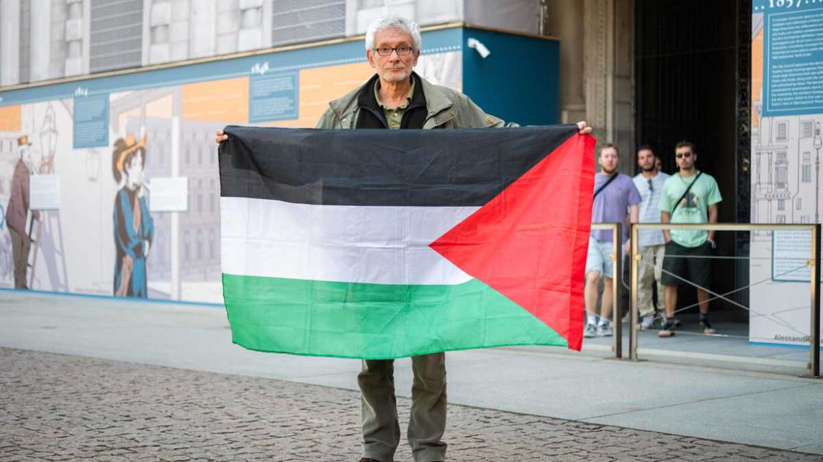 Immagine di Ambrogino alla Flotilla? Affondato da Bernardini de Pace