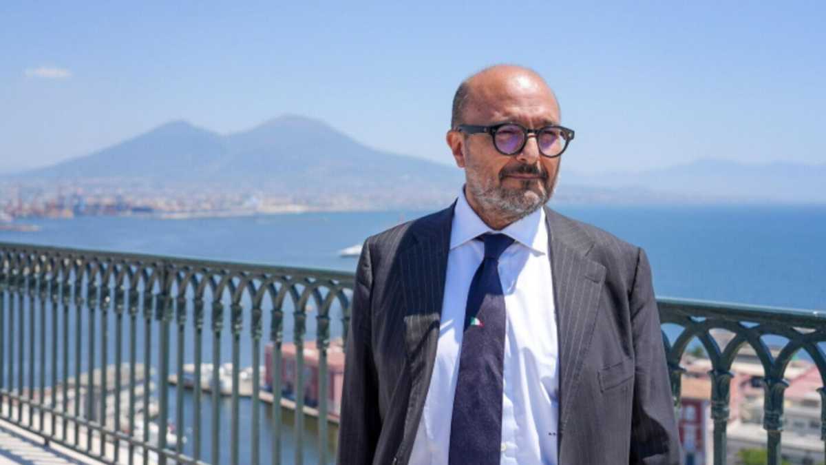 Immagine di Sangiuliano candidato in Campania? Lui assicura di no, ma i suoi social dicono tutt'altro