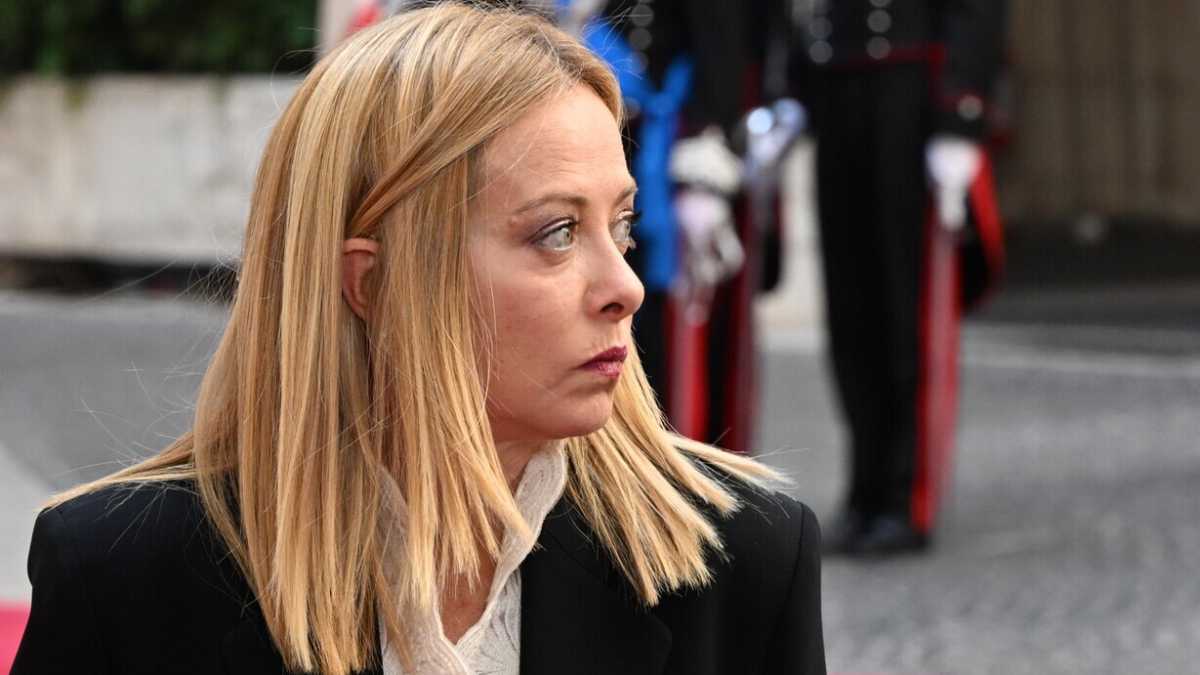 Immagine di Il governo annuncia il taglio dell'Irpef ma la pressione fiscale aumenta