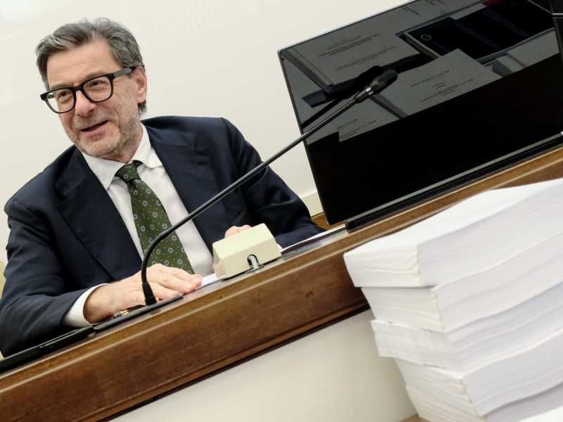 Lavoro femminile, redditi e intensità della povertà. Ci sono anche buone notizie sull’Italia