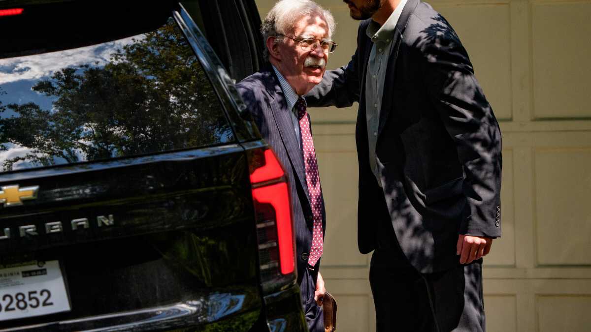 Immagine di Le accuse contro John Bolton nel sistema giudiziario trumpiano