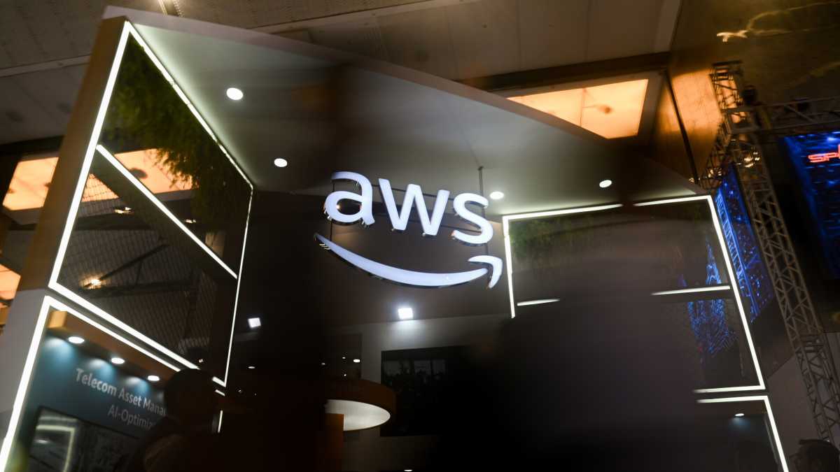 Immagine di Il guasto di Amazon che ha ricordato a tutti che internet ha un corpo (e sbaglia)
