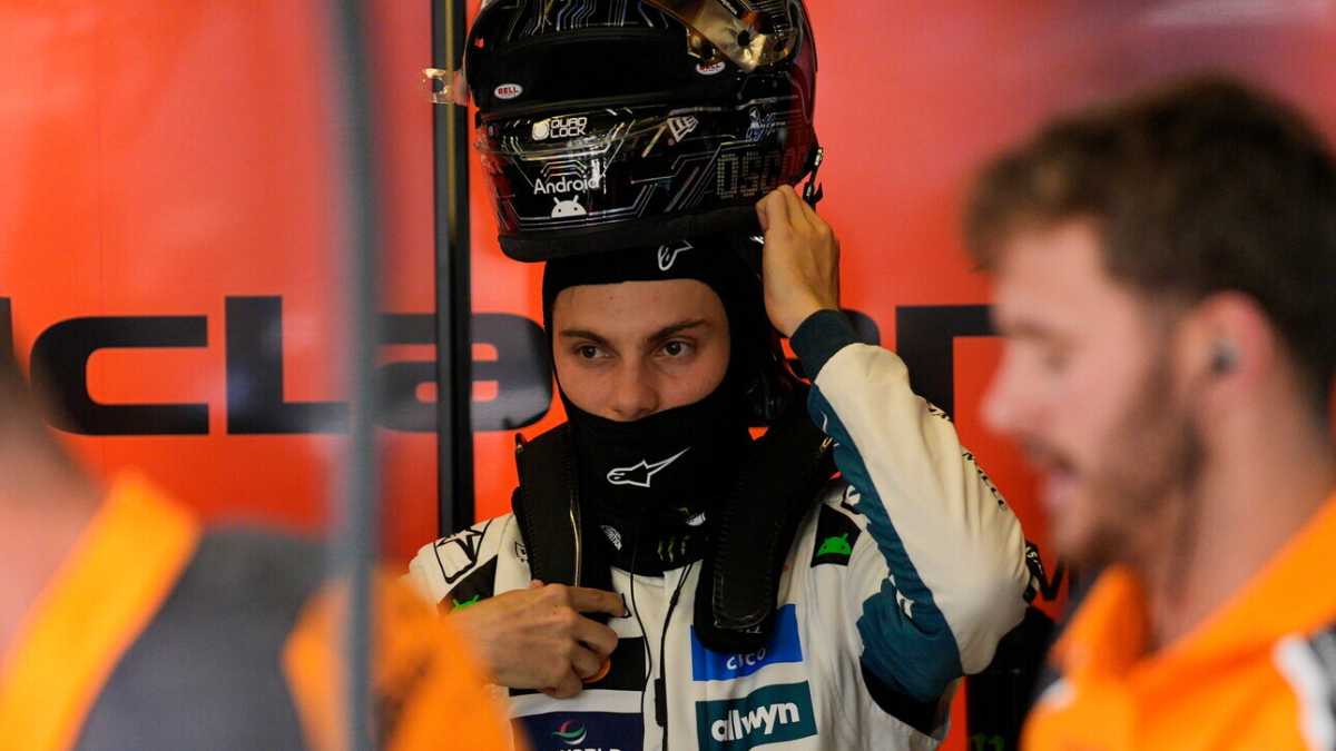 Immagine di Oscar Piastri ha il “braccino”: Verstappen e Norris lo incalzano nel finale
