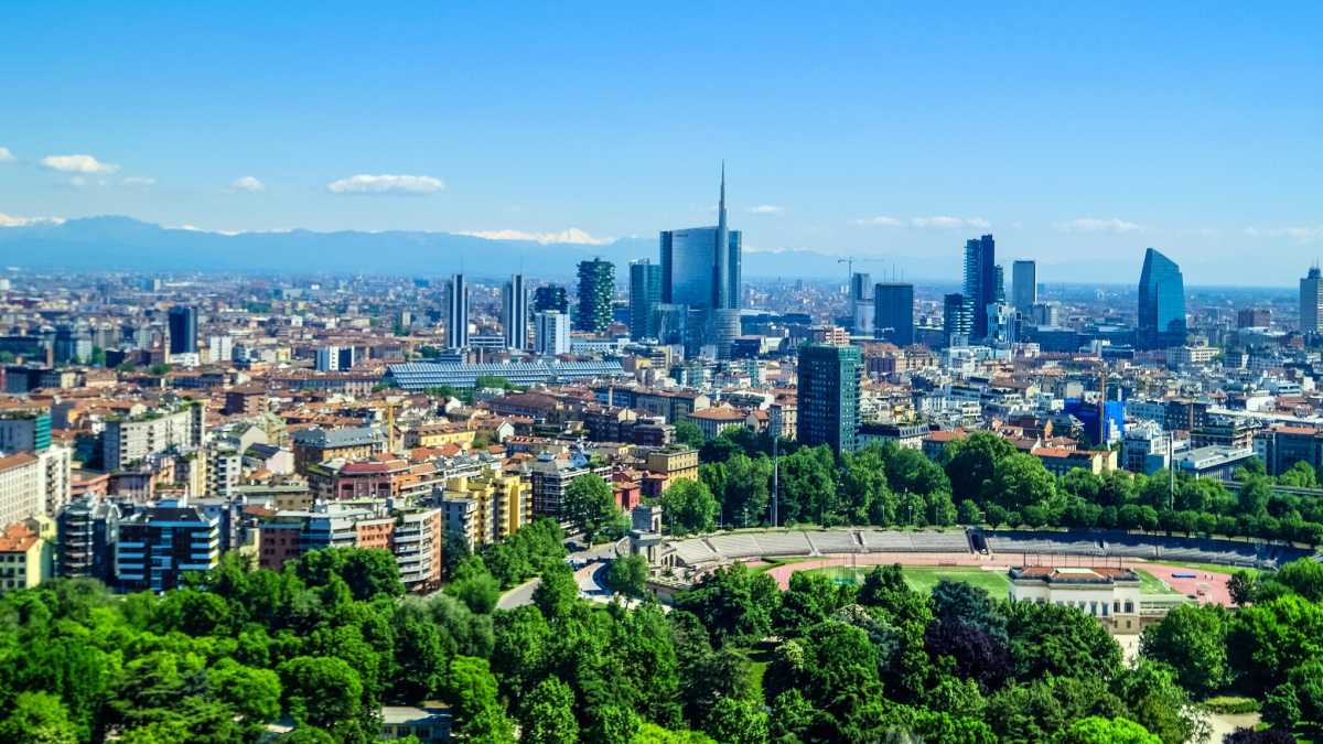 Immagine di Milano bloccata e la grande fuga dei capitali. Il quadro