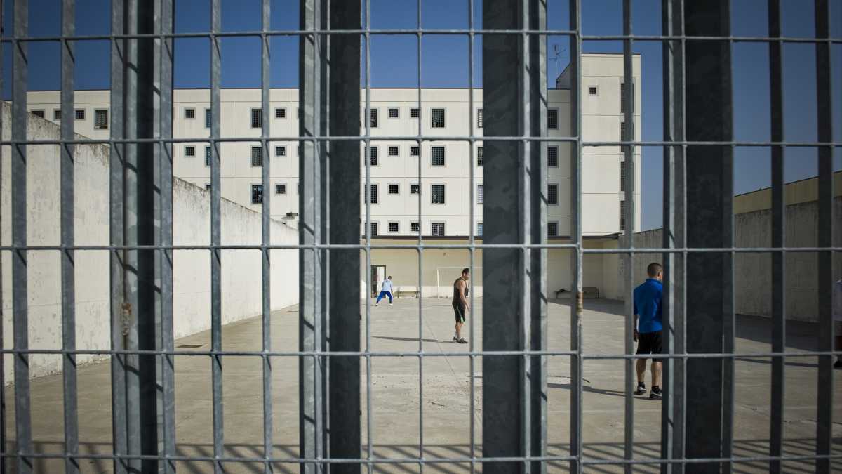 Immagine di Il garante dei detenuti di Milano, Pagano, spiega il “sudoko umano” del carcere