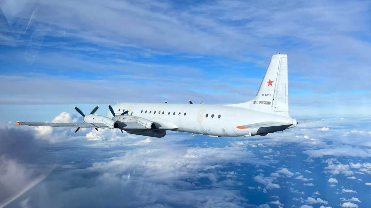 Immagine di L'aereo russo intercettato dalla Polonia e i droni in Belgio. Putin continua a testare i cieli europei