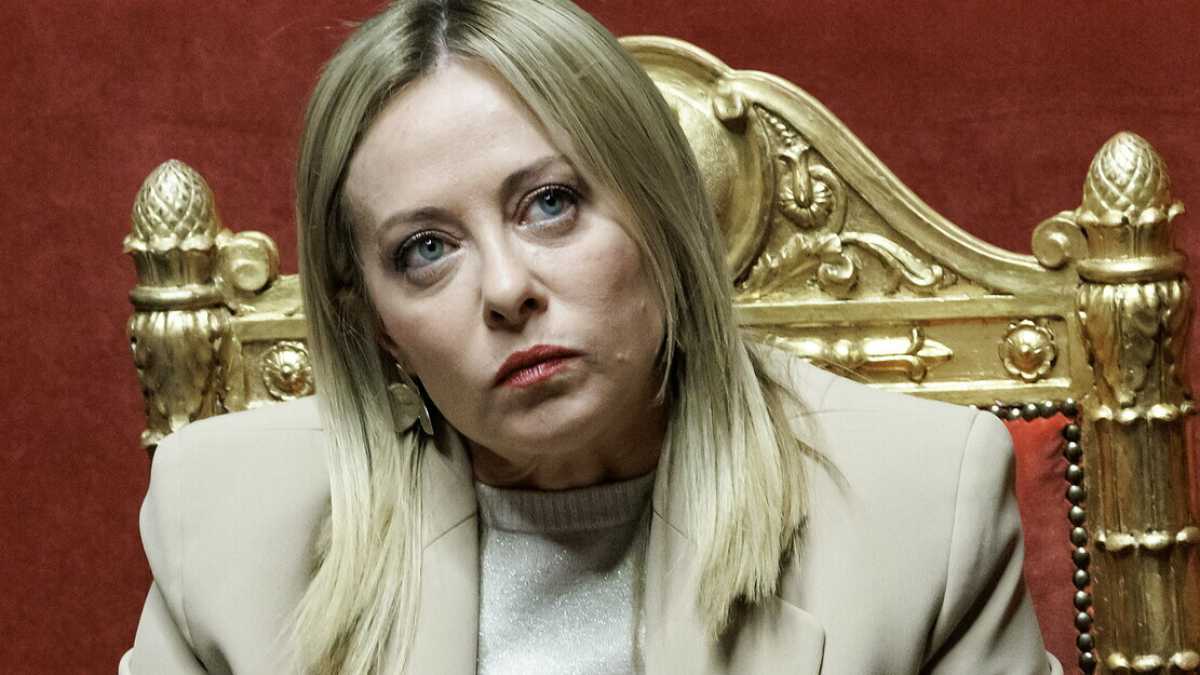 Immagine di Il ponte di Meloni. Toglie il dossier a Salvini e "processa" il Cipess. "Dobbiamo essere più bravi della Corte dei Conti"
