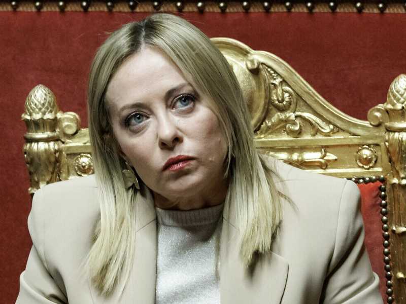Il ponte di Meloni. Toglie il dossier a Salvini e "processa" il Cipess. "Dobbiamo essere più bravi della Corte dei Conti"