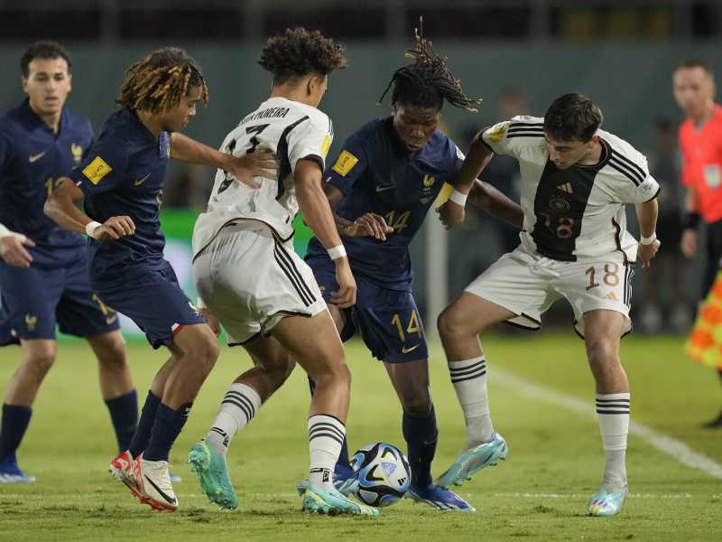 Un'immagine della finale dei Mondiali U17 del 2023 tra Francia e Germania (foto Ap, via LaPresse)