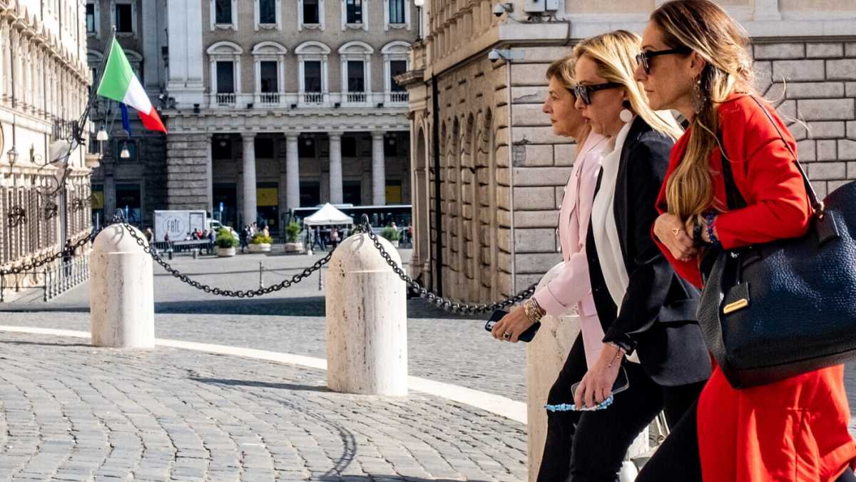 Immagine di Dalla Lombardia a Puglia e Sicilia. La mappa dei Fratelli coltelli
