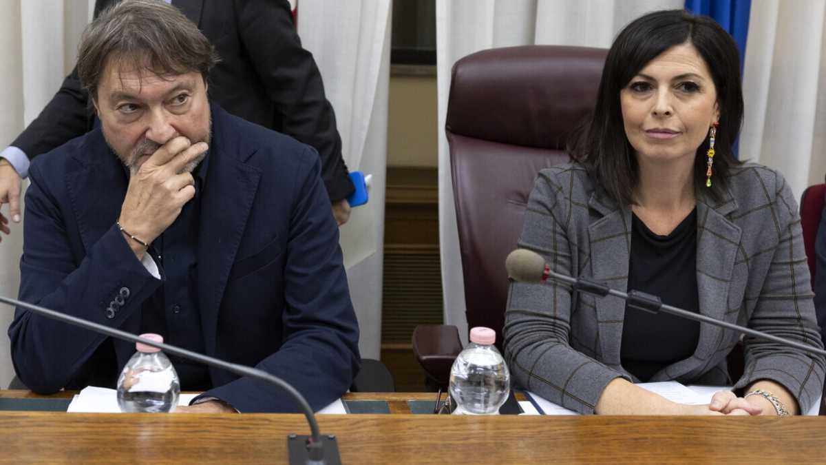 Immagine di La pazza riforma Rai. Garanzie per Ranucci, ostacoli per Chiocci: ecco gli emendamenti del campo largo