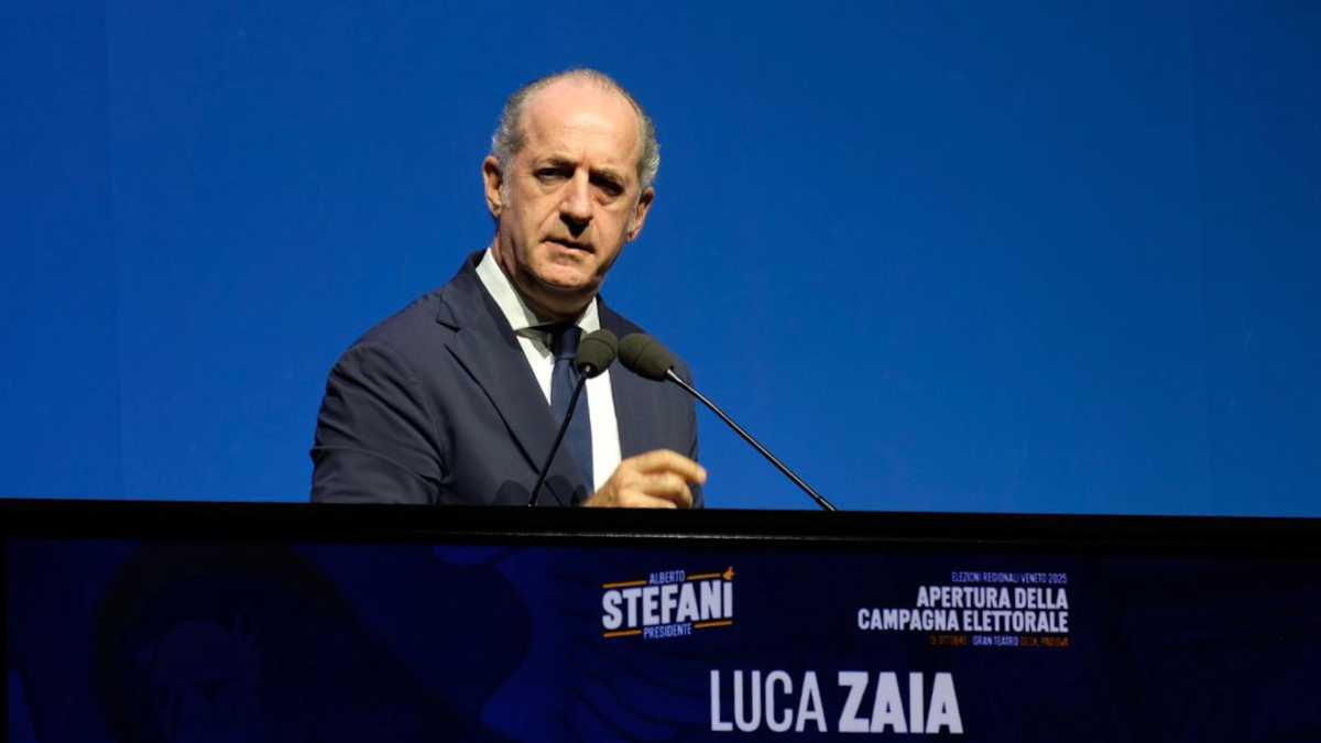 Immagine di Zaia striglia Vannacci: "Dal Generale revisionismo inutile e doloroso. Nella Lega nessuno la pensa come lui”