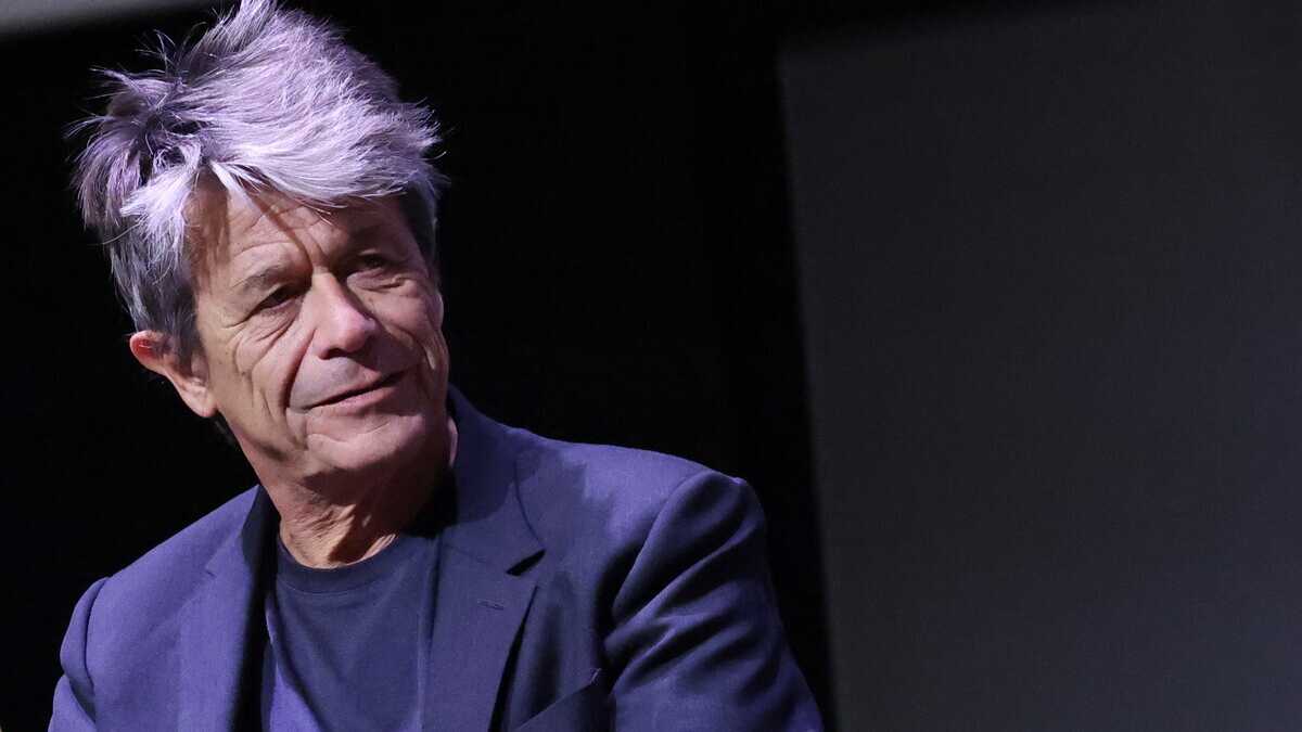 Immagine di Carrère e lo spirito russo che con la guerra all’Ucraina ha negato il meglio e il peggio di sé stesso