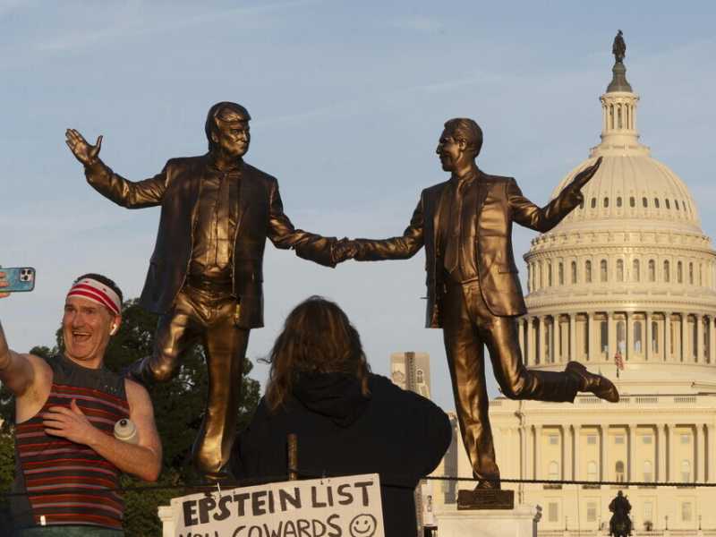I messaggi globali di Epstein ora fanno sbadigliare i Maga
