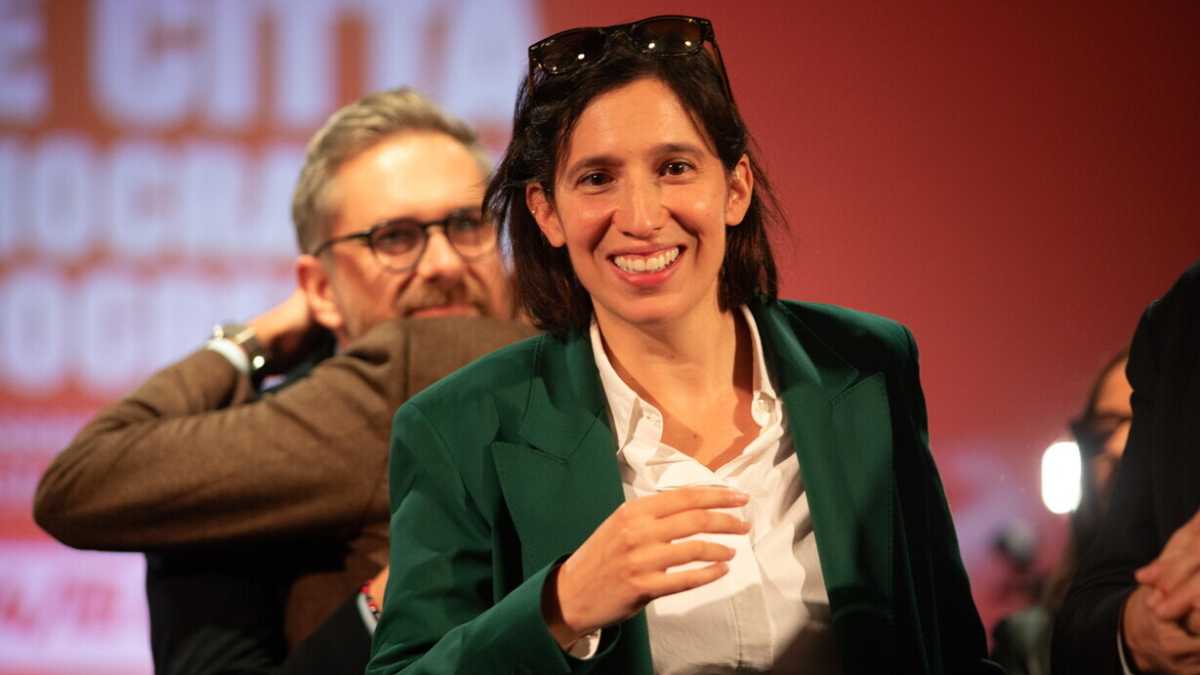 Immagine di Schlein dà vita alla sua corrente e si tiene alla larga dal referendum