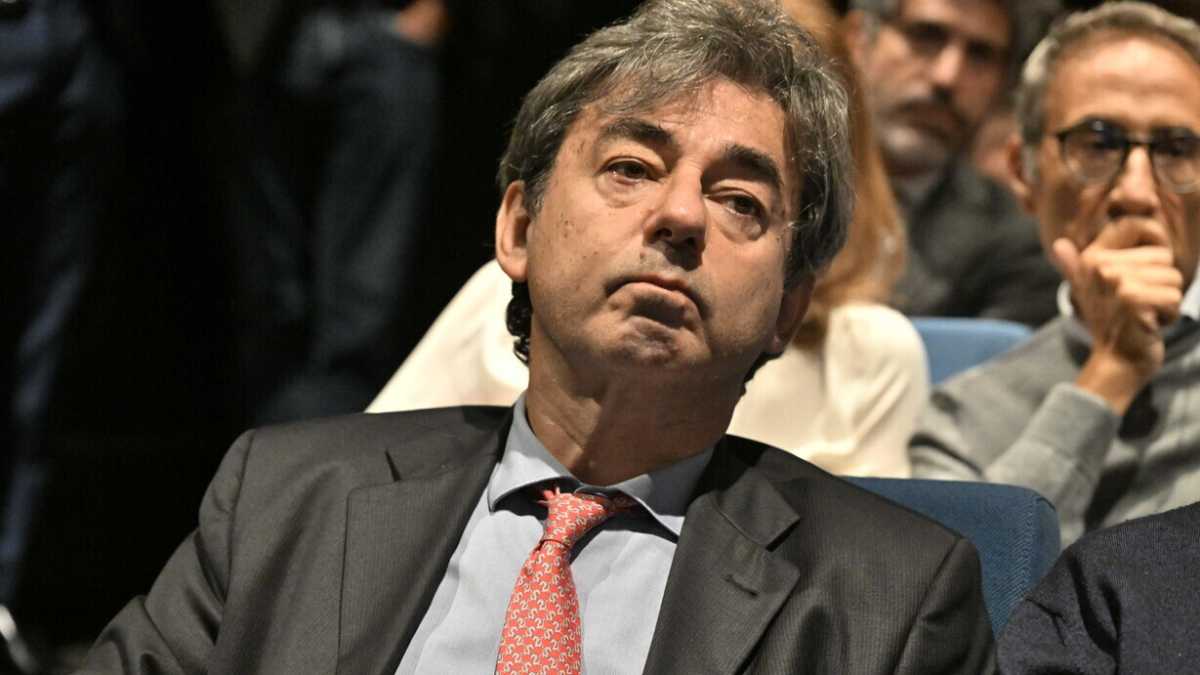 Immagine di L'Anm ormai fa politica violando il proprio statuto