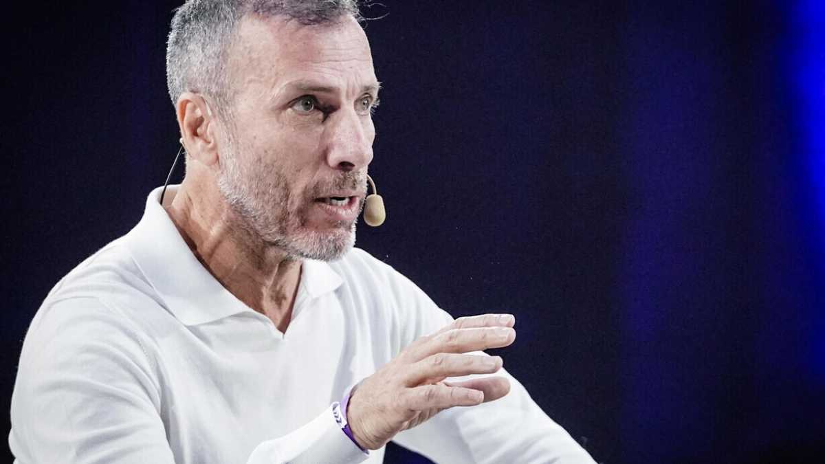 Immagine di Labriola ci spiega la crisi delle Tlc, e come se ne può uscire
