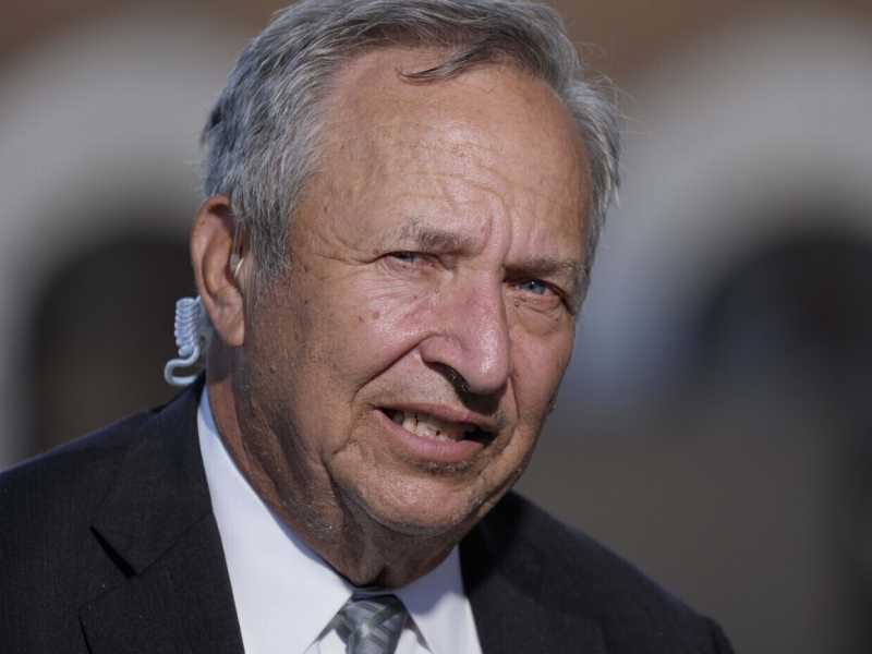 Il caso Epstein ha fatto un’altra vittima postuma, e non è Trump. Il “ritiro” di Larry Summers