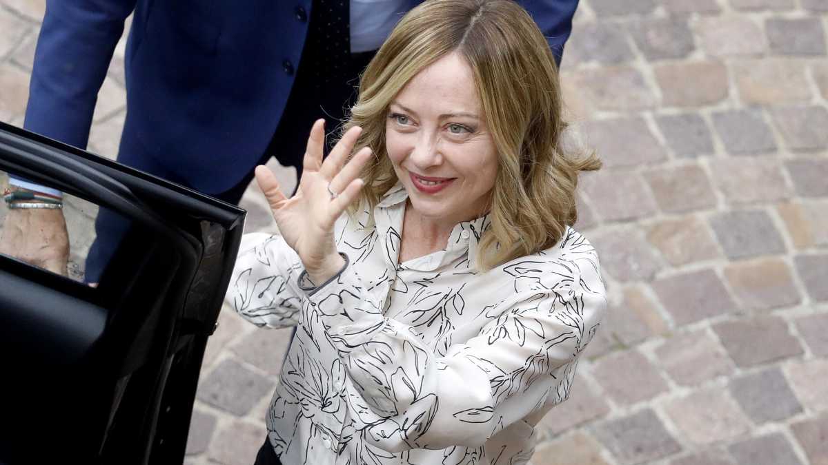 Immagine di Garofani non ha mai detto che serve un "provvidenziale scossone" per fermare Meloni