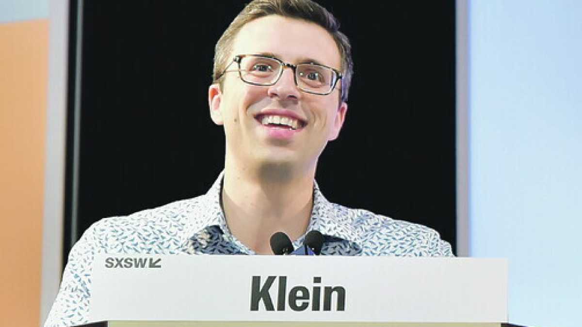 Immagine di Il talento di Ezra Klein, giornalista-guru che modella la sinistra