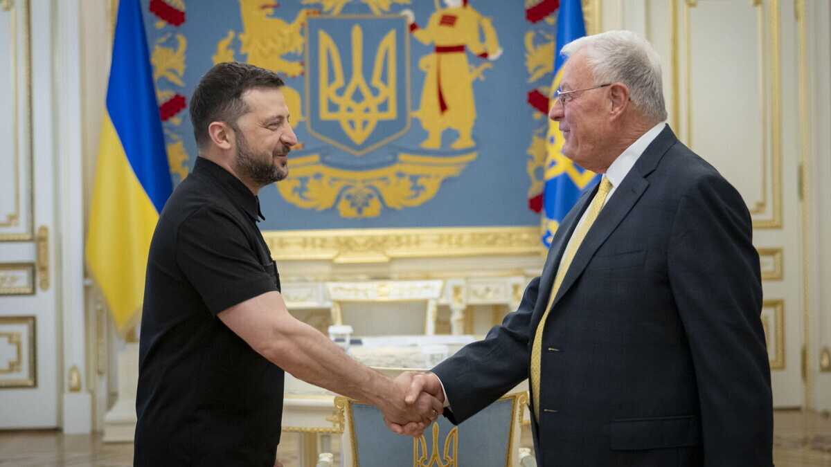 Immagine di Prima gli ucraini. La missione tormentata del generale Kellogg