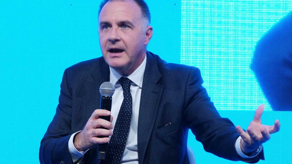 Immagine di Perché la nomina di un assicuratore (molto gradito a Fdi) nella Piccola impresa apre un doppio problema