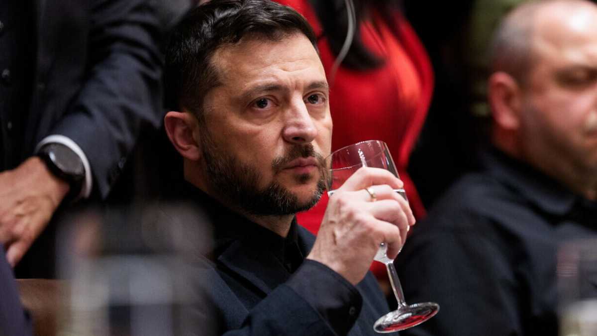 Immagine di Trump vuole da Zelensky la firma di “un percorso verso la pace”. L’appello agli ucraini