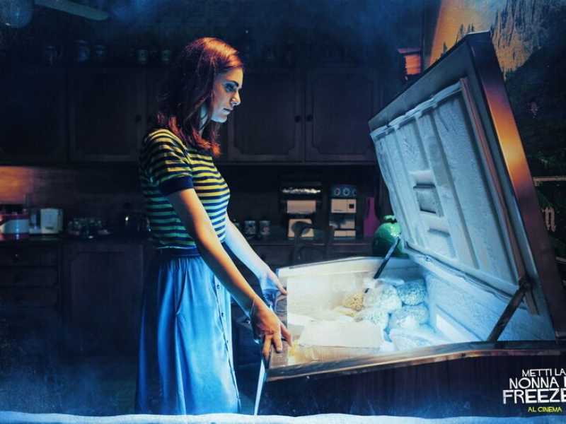 Una scena di "Metti la nonna in freezer" film del 2018 diretto da Giancarlo Fontana e Giuseppe G. Stasi&nbsp;<br />