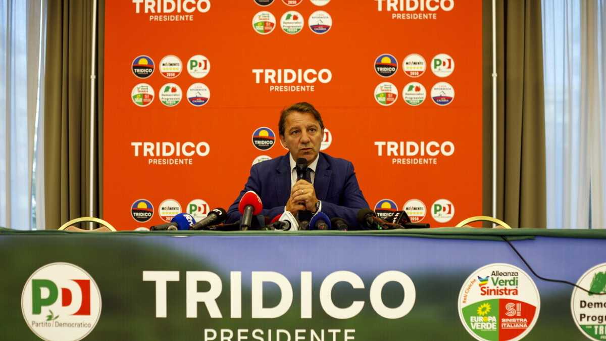 Immagine di Anche Tridico non ha voglia di restare: addio Calabria, il 5 stelle torna a Bruxelles