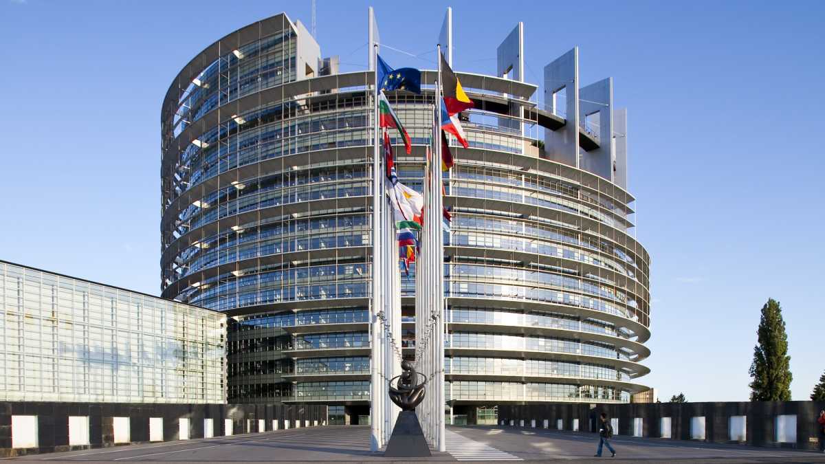 Immagine di Un altro voto a Strasburgo sposta la maggioranza Ursula a destra