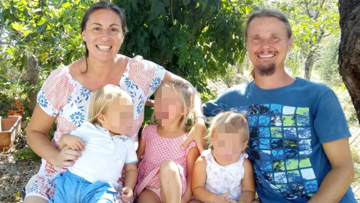 Immagine di Il fascismo delle istituzioni contro la famiglia che vive nel bosco