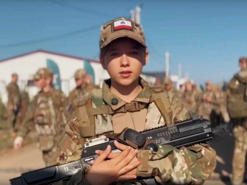 Così la Croce Rossa si presta alla propaganda del Cremlino nei territori ucraini occupati